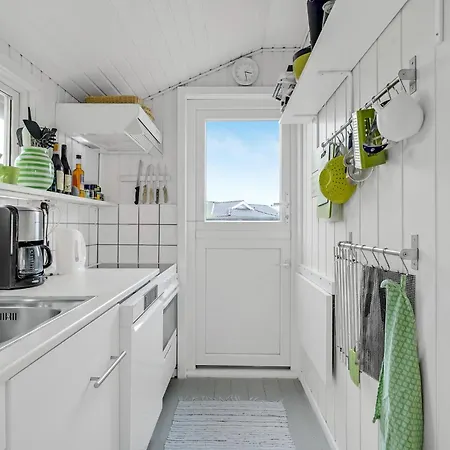 Semesterbostad Two-bedroom With A Fireplace In Romo