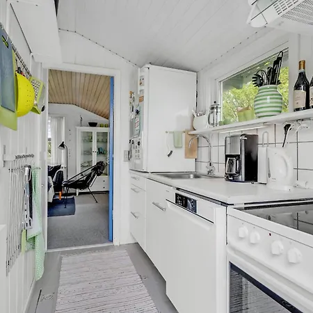 Two-bedroom With A Fireplace In Romo Semesterbostad