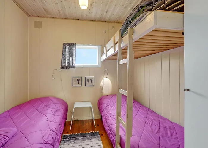 Two-bedroom With A Fireplace In Casa vacanze *
