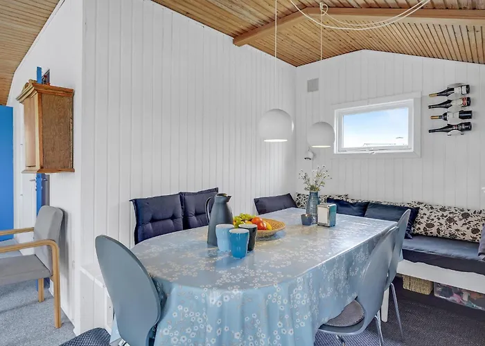 Two-bedroom With A Fireplace In Casa vacanze Romo